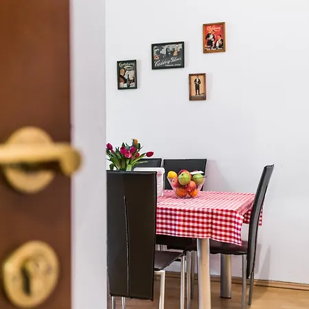 Homely Apartment'S Old Town Krakow Exterior photo