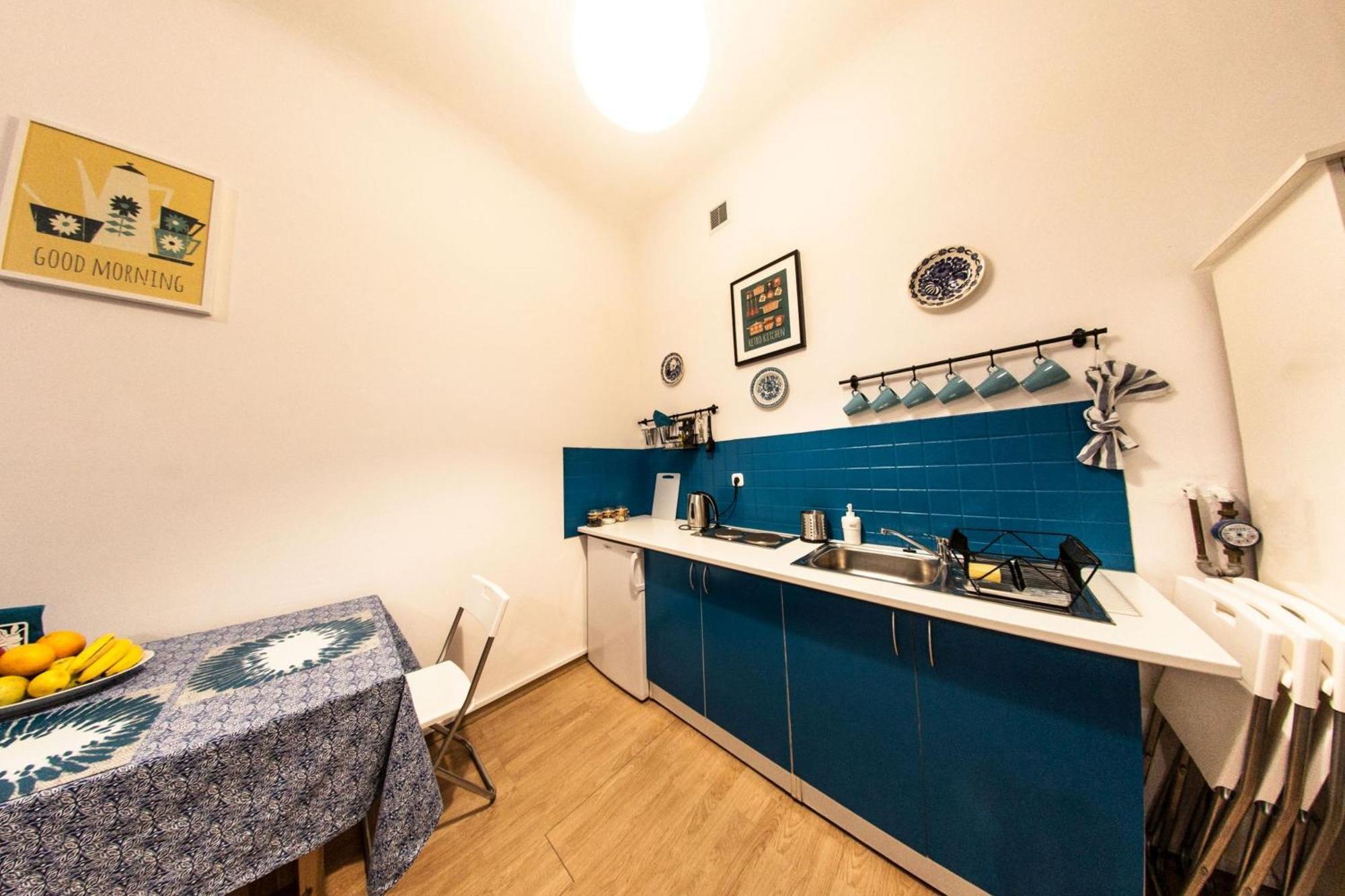 Апартаменти Homely Apartment's Old Town