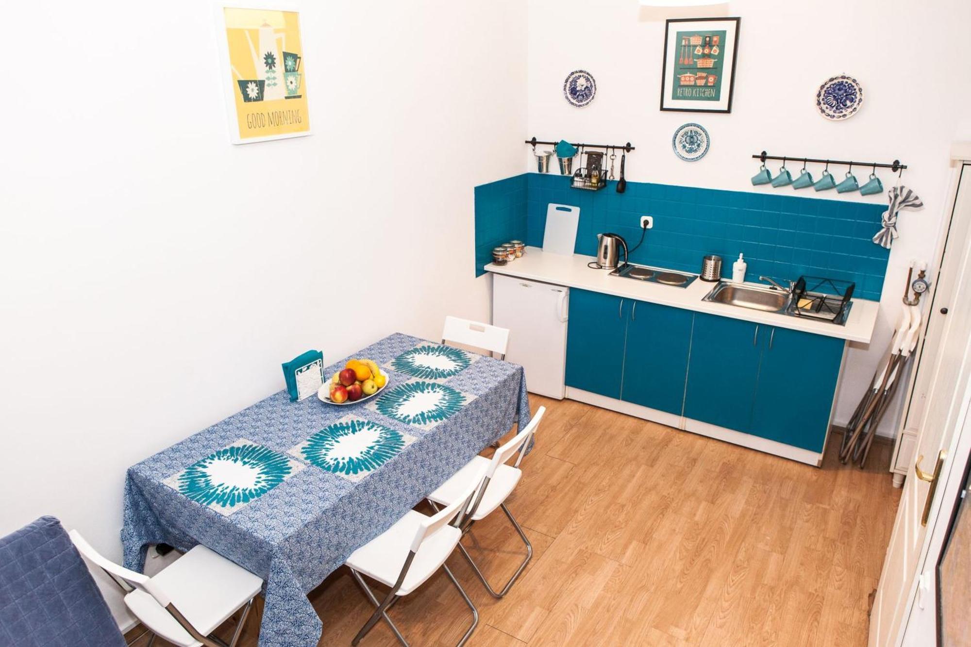 Homely Apartment's Old Town Апартаменти *