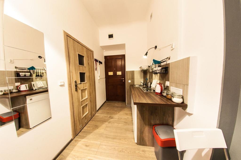 Homely Apartment's Old Town Апартаменти *