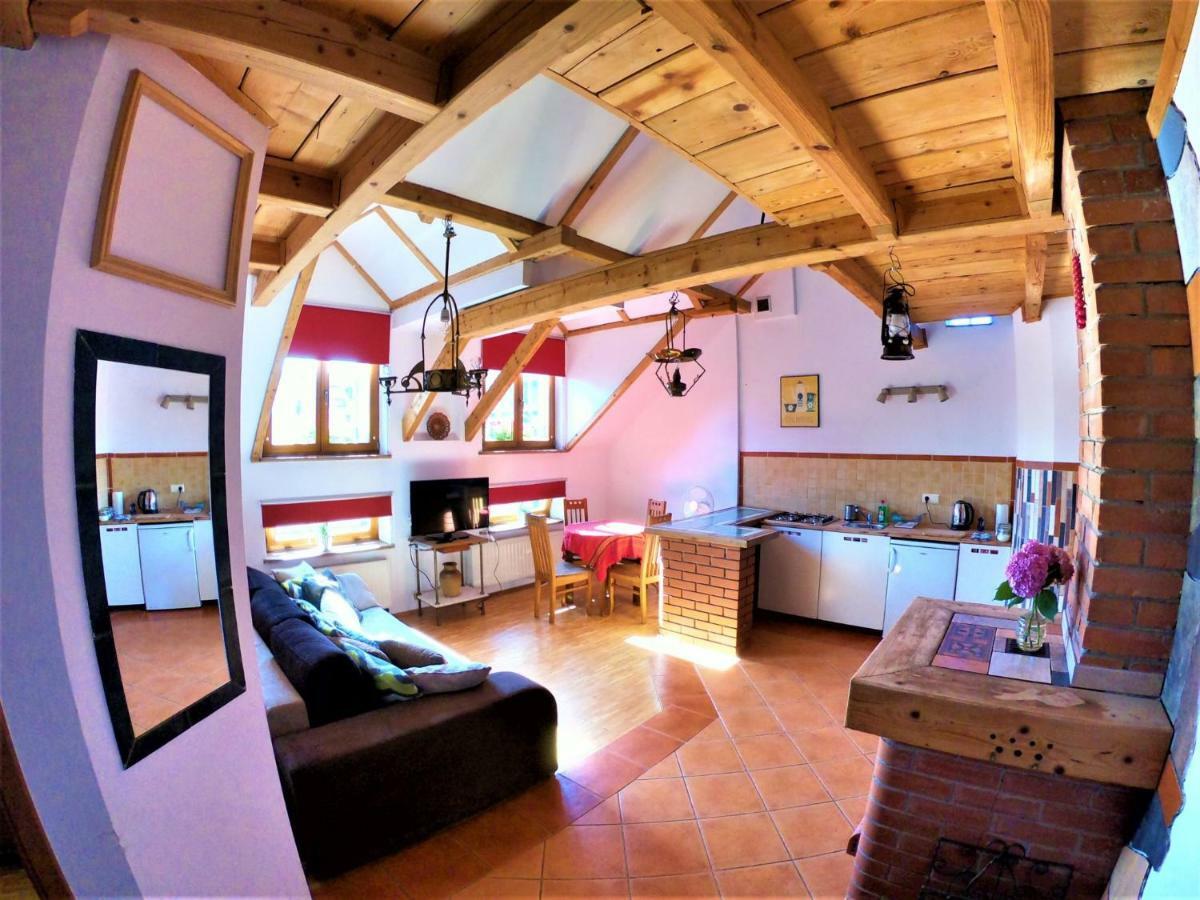 Апартаменти Homely Apartment's Old Town *
